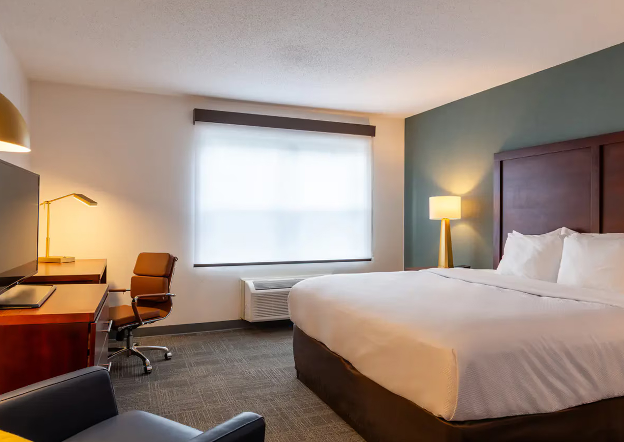 COMFORT INN NORTH SHORE